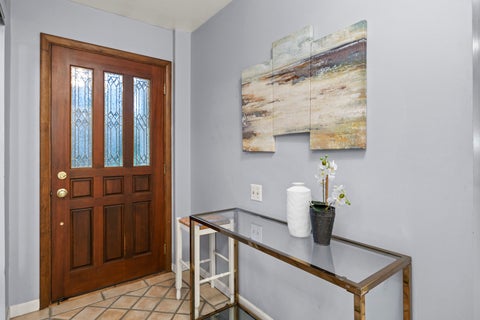 Tiny photo for 1 Maple Tree Court, Elmhurst, IL 60126 (MLS # 12682627)