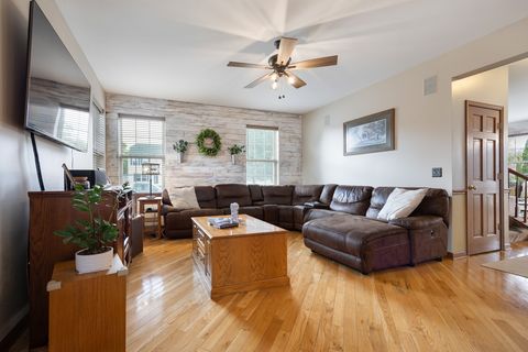 Tiny photo for 11476 Heritage Lane, Huntley, IL 60142 (MLS # 12674920)