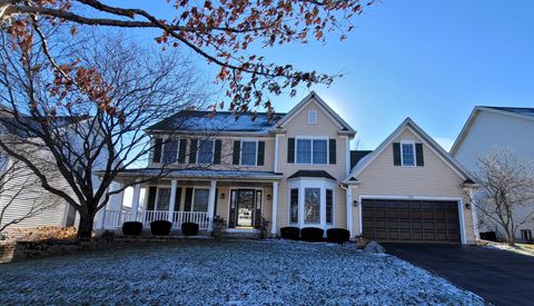 A home in West Chicago