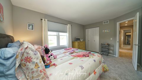 Tiny photo for 3240 Midlane Drive, Wadsworth, IL 60083 (MLS # 12622053)