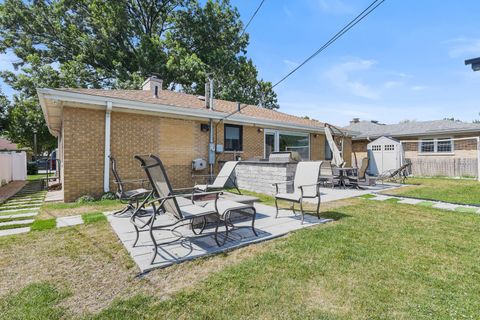 Tiny photo for 4944 JARVIS Avenue, Skokie, IL 60077 (MLS # 12411059)