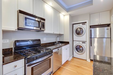 Tiny photo for 1348 W Estes Avenue #3N, Chicago, IL 60626 (MLS # 12626013)
