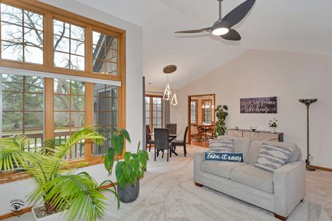 Tiny photo for 1121 Lacebark Court #1121, Darien, IL 60561 (MLS # 12616508)