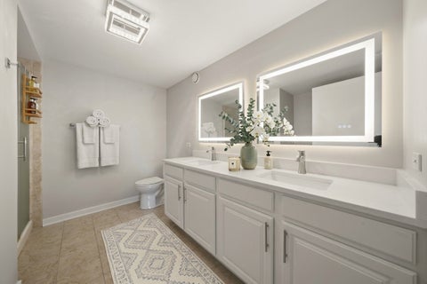 Tiny photo for 545 N Dearborn Street #3205, Chicago, IL 60654 (MLS # 12759084)