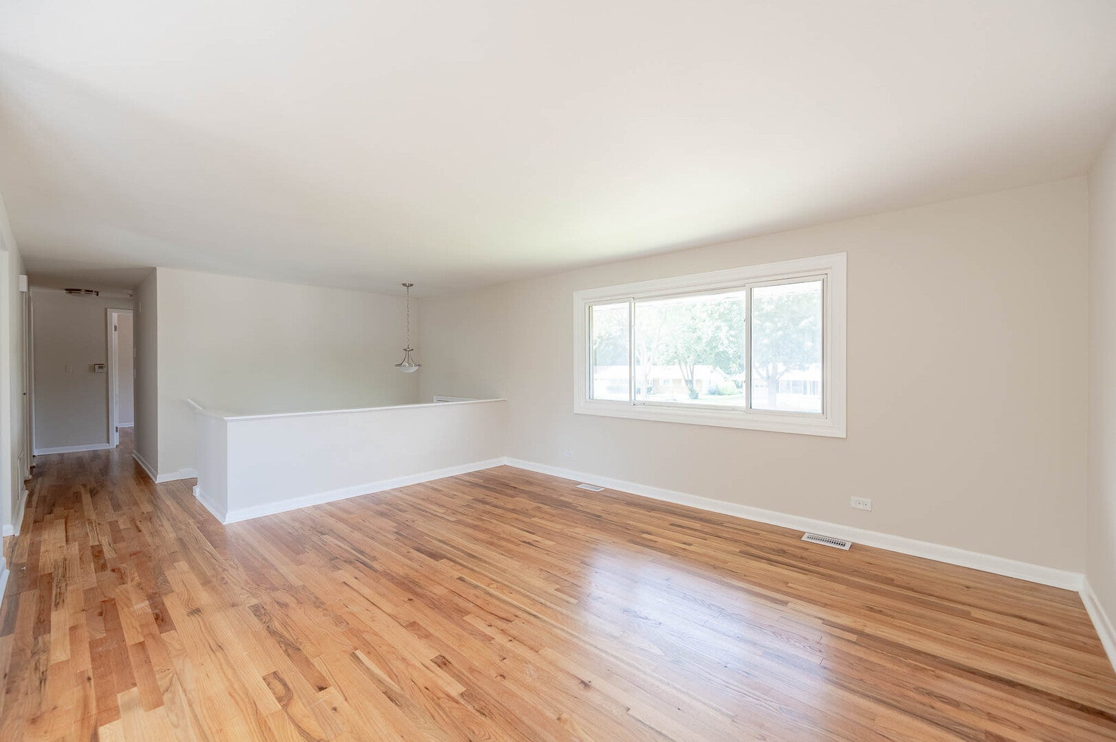 437 S Braintree Drive