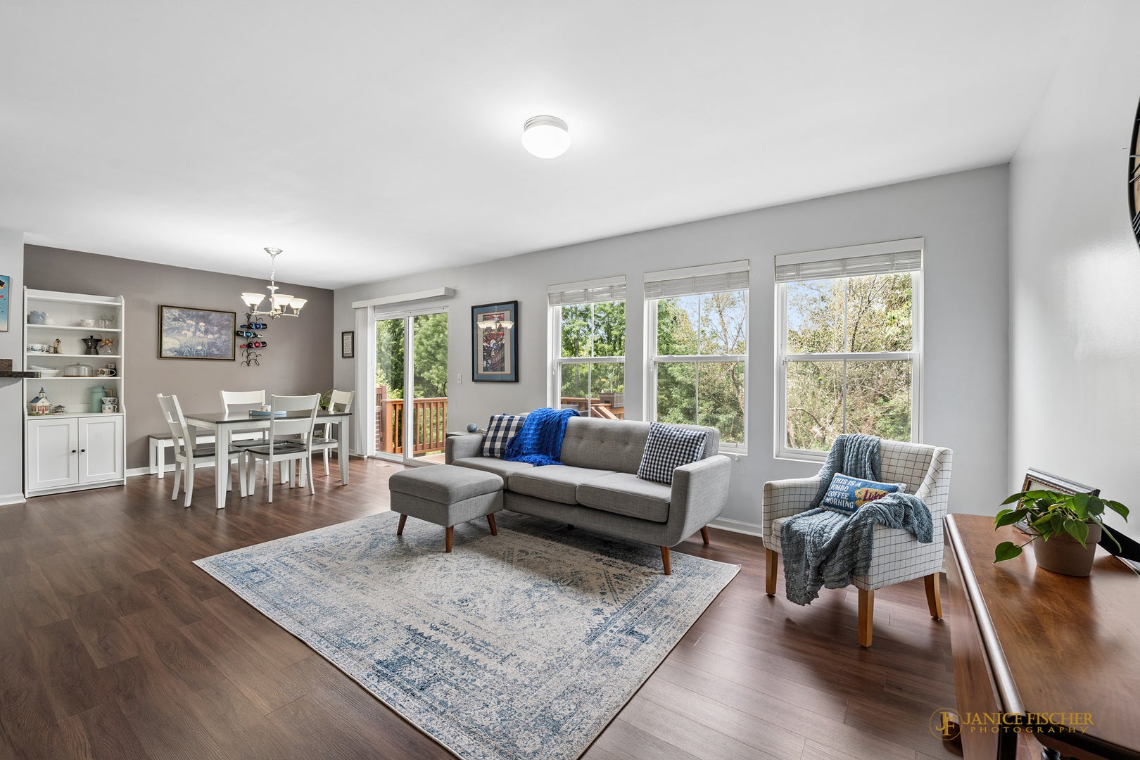 1481 Yosemite Circle