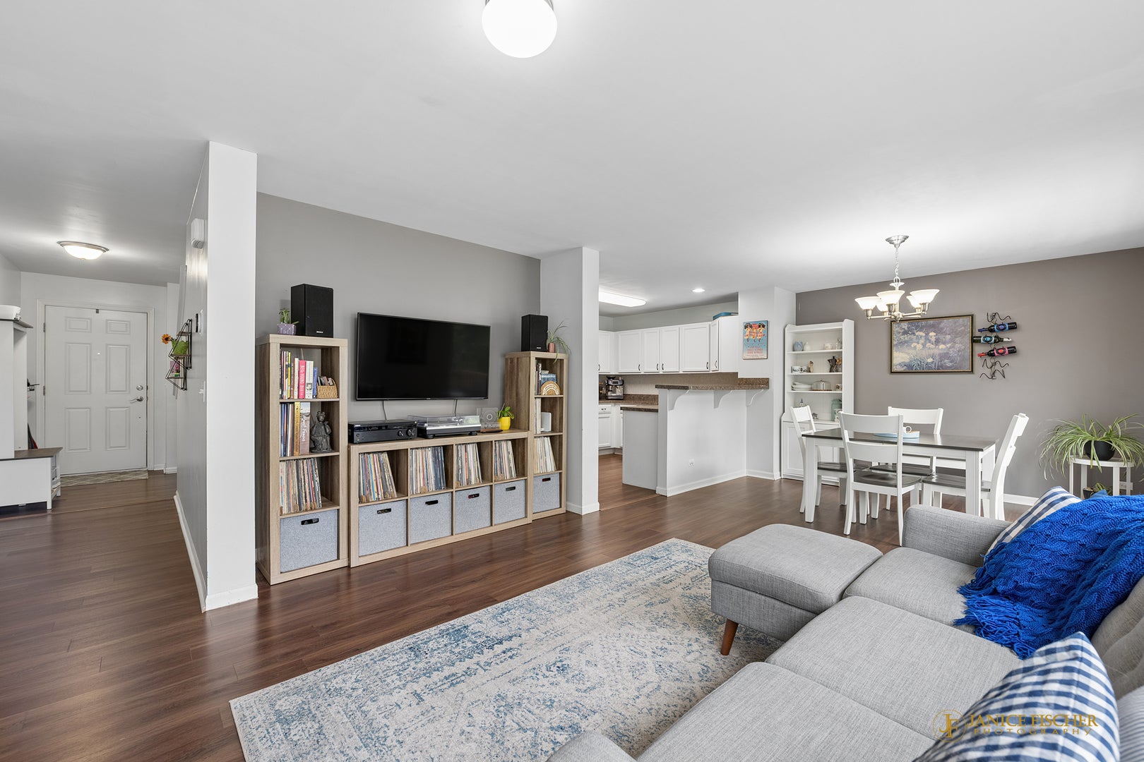 1481 Yosemite Circle