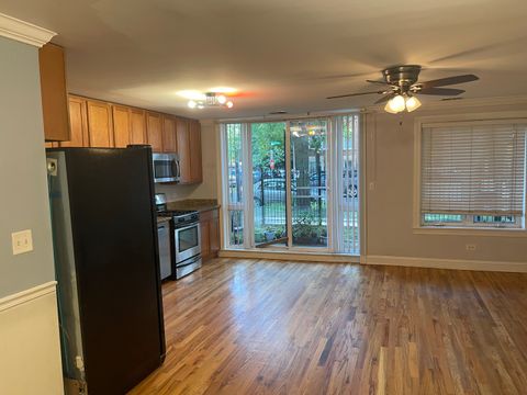 Tiny photo for 1514 W PRATT Boulevard #1B, Chicago, IL 60626 (MLS # 12487316)