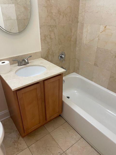 Tiny photo for 1514 W PRATT Boulevard #1B, Chicago, IL 60626 (MLS # 12487316)