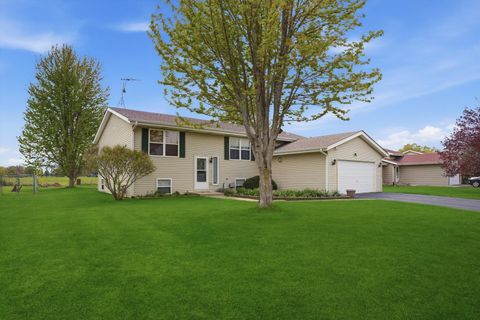 Tiny photo for 170 Morning Sun Trail, Capron, IL 61012 (MLS # 12633866)