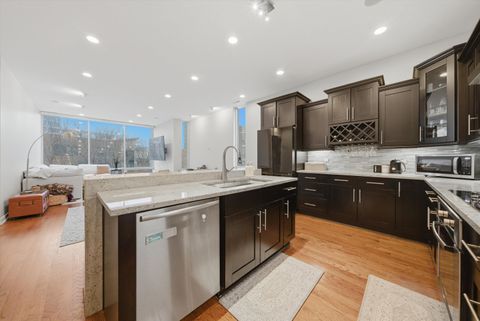 Tiny photo for 925 N Larrabee Street #2N, Chicago, IL 60610 (MLS # 12583369)