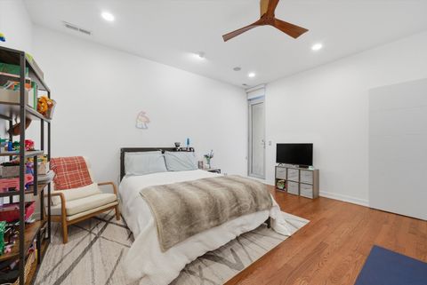 Tiny photo for 925 N Larrabee Street #2N, Chicago, IL 60610 (MLS # 12583369)