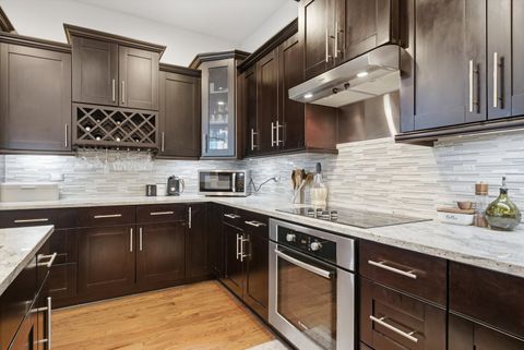 Tiny photo for 925 N Larrabee Street #2N, Chicago, IL 60610 (MLS # 12583369)