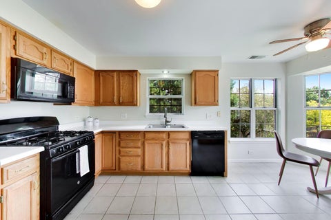 Tiny photo for 2802 Gilcrest Court, Schaumburg, IL 60193 (MLS # 12743503)
