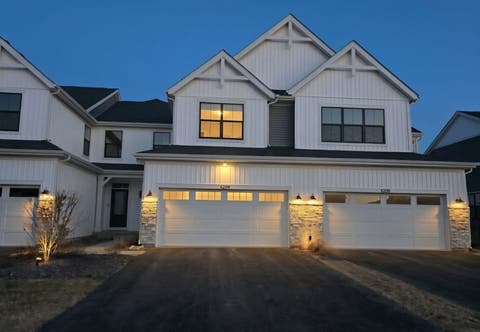 Tiny photo for 4204 Chelsea Manor Circle, Aurora, IL 60504 (MLS # 12688645)