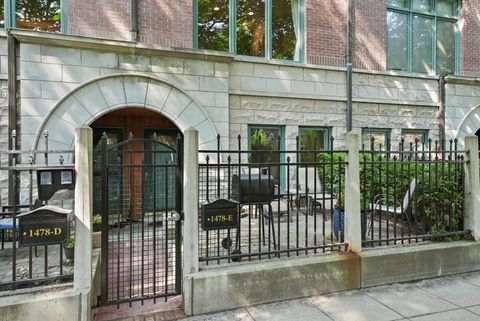 Tiny photo for 1478 S PRAIRIE Avenue #E, Chicago, IL 60605 (MLS # 12488604)