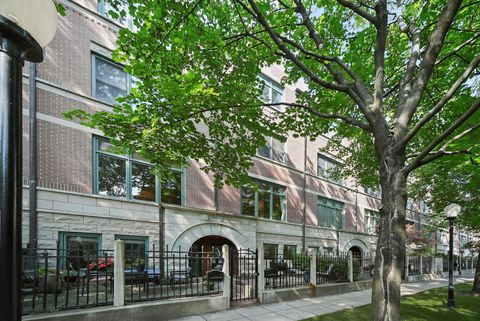 Tiny photo for 1478 S PRAIRIE Avenue #E, Chicago, IL 60605 (MLS # 12488604)