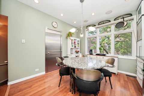 Tiny photo for 1478 S PRAIRIE Avenue #E, Chicago, IL 60605 (MLS # 12488604)