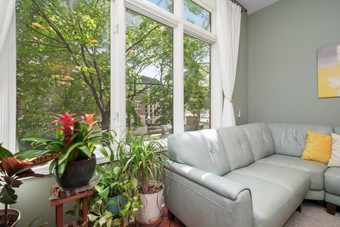 Tiny photo for 1478 S PRAIRIE Avenue #E, Chicago, IL 60605 (MLS # 12488604)