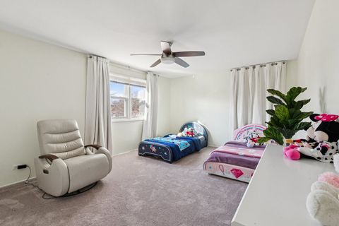 Tiny photo for 588 Applegate Lane, Lake Zurich, IL 60047 (MLS # 12541575)