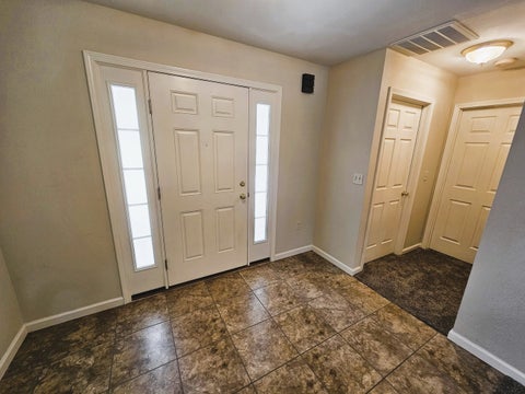 Tiny photo for 404 W Beacon Court, Mt Vernon, IL 62864 (MLS # 12693309)