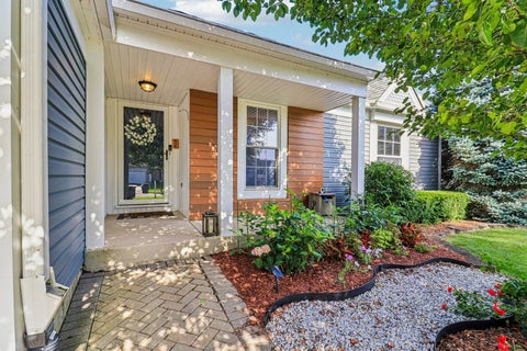Tiny photo for 1114 Country Glen Lane, Carol Stream, IL 60188 (MLS # 12688376)