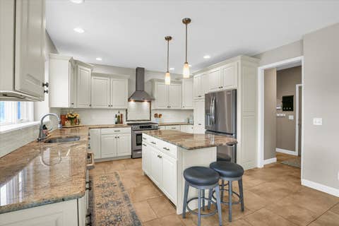 Tiny photo for 2106 Crossgate Court, Champaign, IL 61822 (MLS # 12680975)