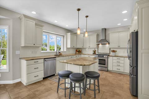 Tiny photo for 2106 Crossgate Court, Champaign, IL 61822 (MLS # 12680975)
