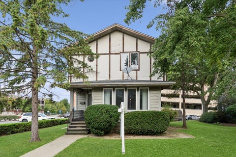 Photo of 135 Aurora Avenue, Naperville, IL 60540 (MLS # 12777806)