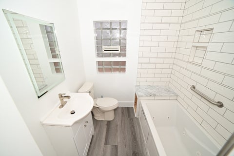Tiny photo for 6211 N Nagle Avenue, Chicago, IL 60646 (MLS # 12731553)