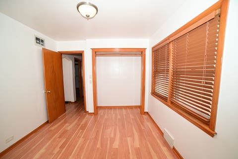 Tiny photo for 6211 N Nagle Avenue, Chicago, IL 60646 (MLS # 12731553)