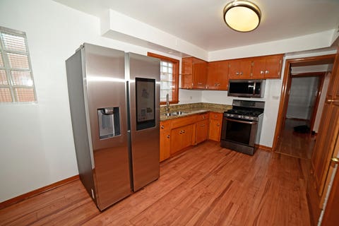 Tiny photo for 6211 N Nagle Avenue, Chicago, IL 60646 (MLS # 12731553)