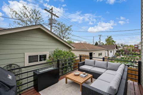 Tiny photo for 4906 N Kruger Avenue, Chicago, IL 60630 (MLS # 12734561)