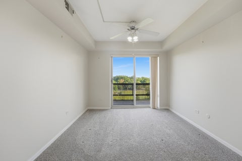 Tiny photo for 512 Redondo Drive #509, Downers Grove, IL 60516 (MLS # 12753718)