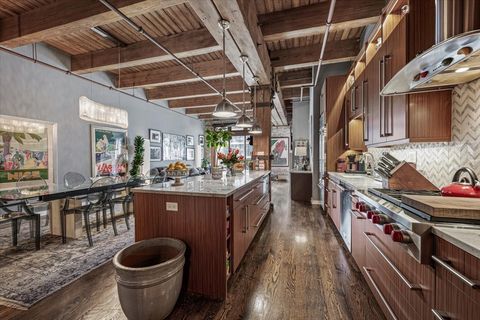 Tiny photo for 360 W Illinois Street #313, Chicago, IL 60654 (MLS # 12501674)