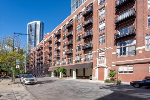 Tiny photo for 360 W Illinois Street #313, Chicago, IL 60654 (MLS # 12501674)