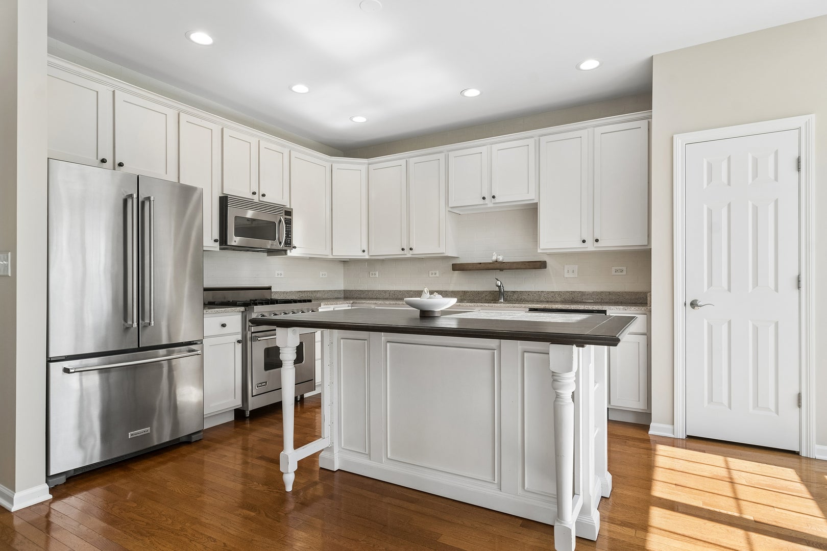27 Harborside Way