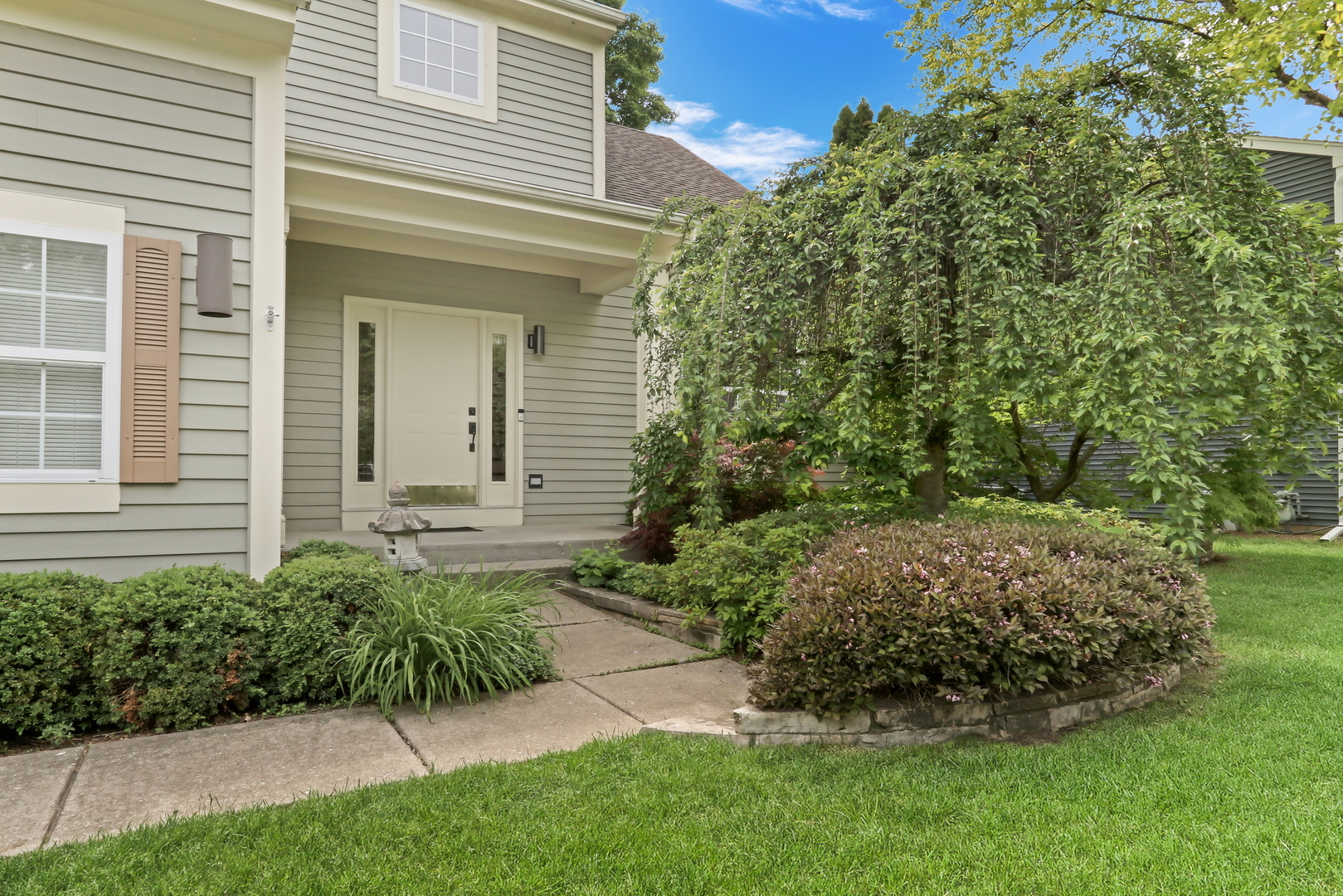 1211 Laurel Lane