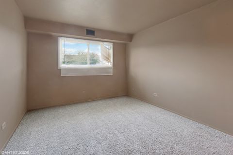 Tiny photo for 2301 BEAU MONDE Boulevard #106, Lisle, IL 60532 (MLS # 12490298)