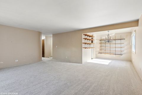 Tiny photo for 2301 BEAU MONDE Boulevard #106, Lisle, IL 60532 (MLS # 12490298)