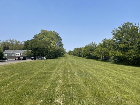 Tiny photo for 2301 BEAU MONDE Boulevard #106, Lisle, IL 60532 (MLS # 12490298)