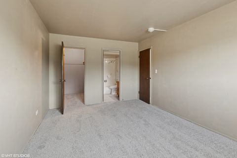 Tiny photo for 2301 BEAU MONDE Boulevard #106, Lisle, IL 60532 (MLS # 12490298)