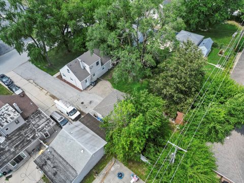 Tiny photo for 9417 S 78th Avenue, Hickory Hills, IL 60457 (MLS # 12427679)