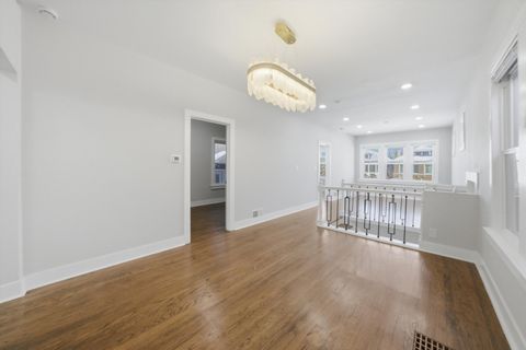 Tiny photo for 5544 S California Avenue, Chicago, IL 60629 (MLS # 12587211)