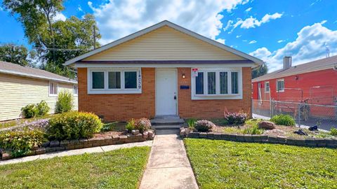 14039 S Claire Boulevard Robbins IL 60472