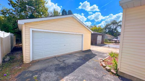 Tiny photo for 14039 S Claire Boulevard, Robbins, IL 60472 (MLS # 12511949)