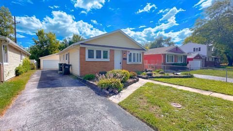 Tiny photo for 14039 S Claire Boulevard, Robbins, IL 60472 (MLS # 12511949)