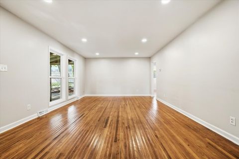 Tiny photo for 506 E College Avenue, Normal, IL 61761 (MLS # 12644460)