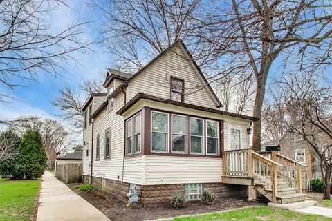 Photo of 9501 Jackson Avenue, Brookfield, IL 60513 (MLS # 12608913)