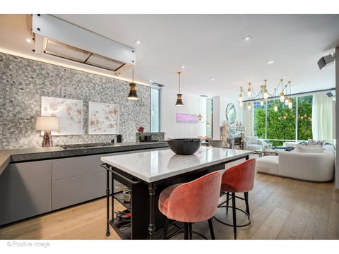 Tiny photo for 925 N Larrabee Street #2S, Chicago, IL 60610 (MLS # 12743765)
